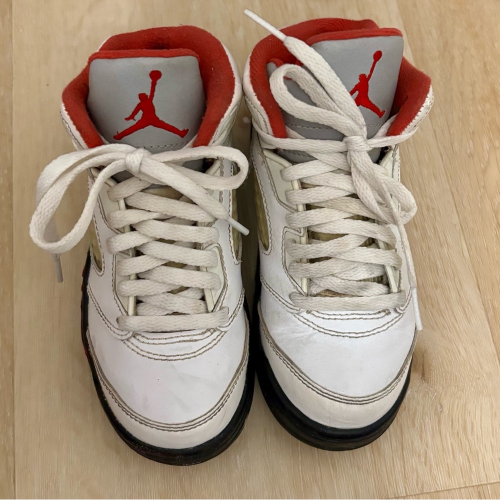 Nike Jordan Retro Fire Red